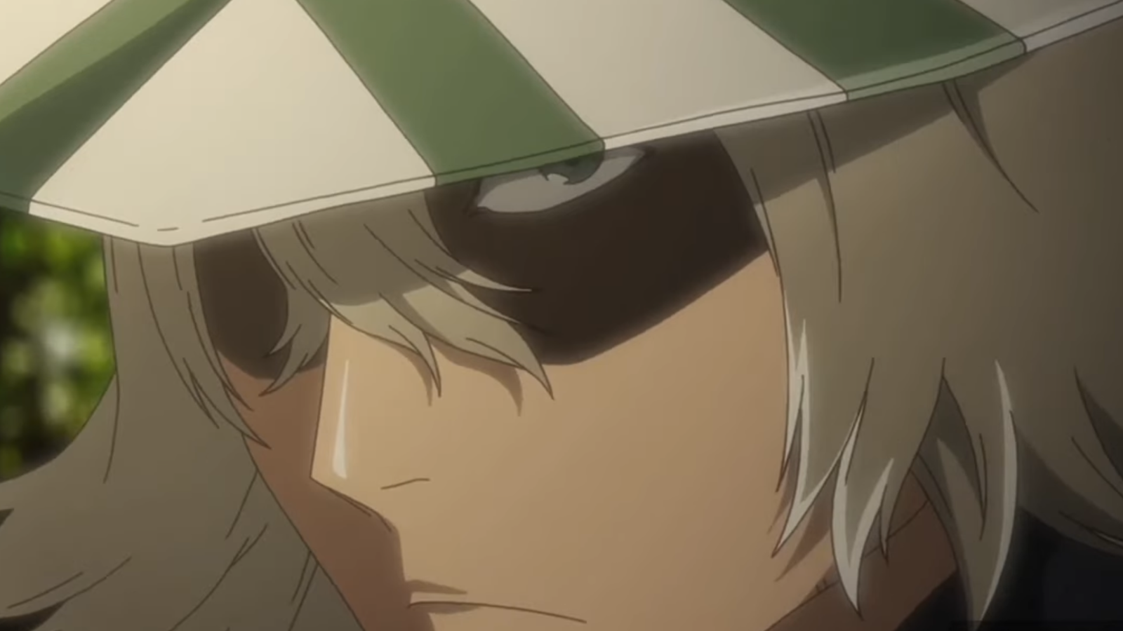 Bleach: Yes, Mayuri Is Scary but He Doesn’t Come Close to 2 Other Characters Who Are Ticking Time Bombs 9 Kisuke Urahara looks suspicious as he has an evil expression on his face in Bleach anime