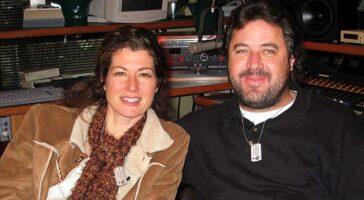 "I fall in love with him every night": Vince Gill's Scandalous