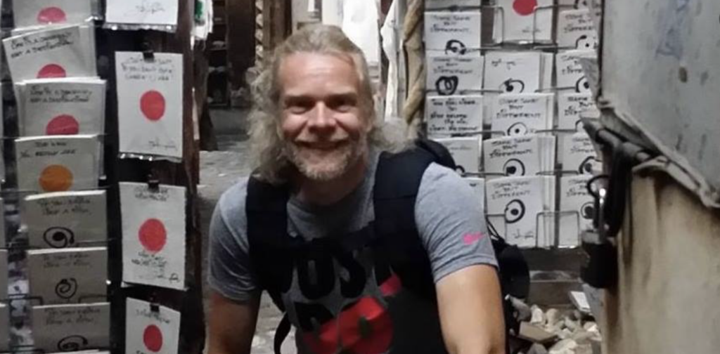 Good Burger Star Jan Schweiterman Passes Away At 52 A Look At His Bio Career And Net Worth