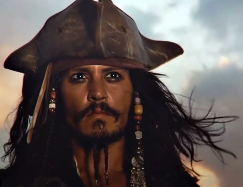 True Johnny Depp Fans Should Watch His 5-Season Show Where He Ruled TV For 80 Episodes, Became an Acting Legend 3 Johnny Depp played the iconic Captain Jack Sparrow in Pirates of the Caribbean.