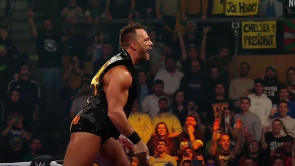 LA Knight screaming at the crowd