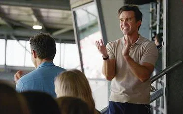 Ryan Reynolds and Rob McElhenney in Welcome to Wrexham | Image via FX