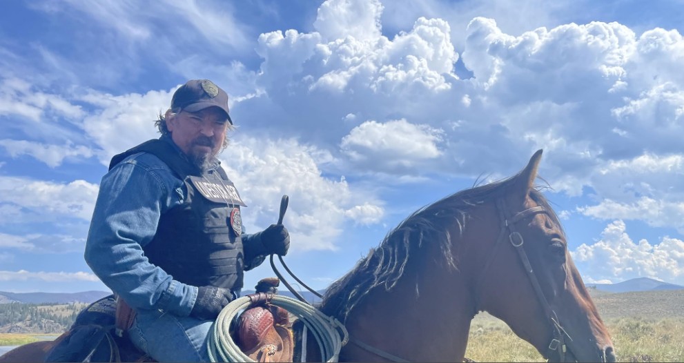 Jordan’s role in Yellowstone saw him as Steve Hendon, a morally ambiguous livestock agent. 
