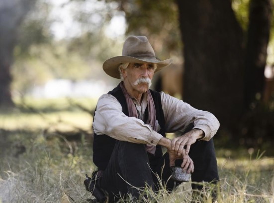 He emphasized he has “nothing against” the cast, especially Kevin Costner. 