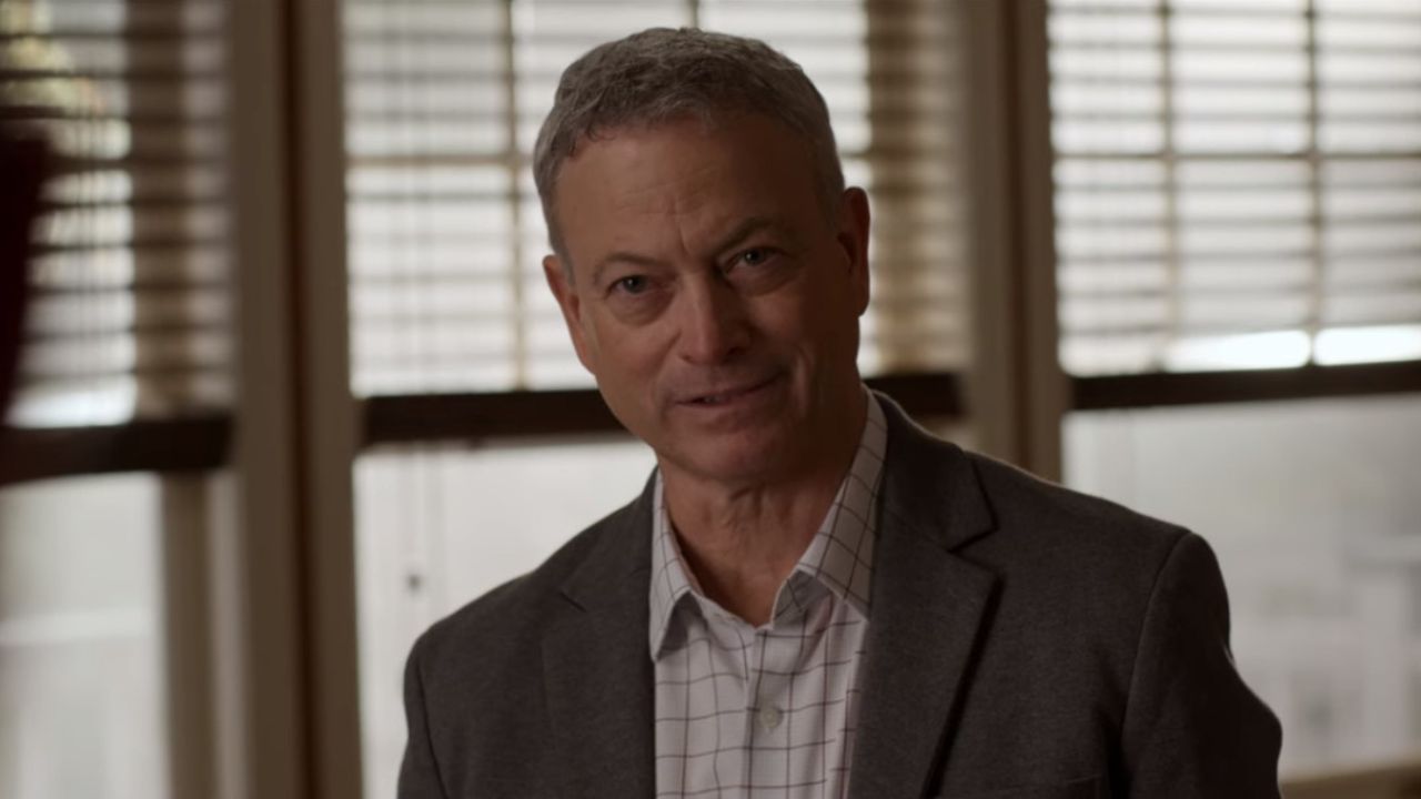 10 Unknown Facts About Hollywood Legend Gary Sinise