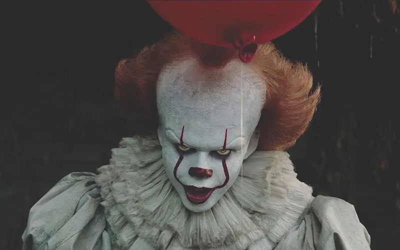 “I started to creep myself out”: Bill Skarsgård Admits Pennywise’s Voice Came With Weird Side Effects Bill Skarsgård as Pennywise