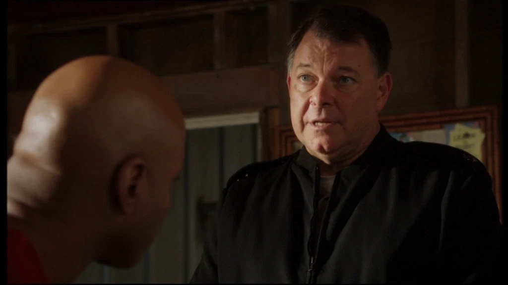 NCIS Character No One Remembers Is Played by Star Trek's Jonathan Frakes 3 Jonatan Frakes talks to NCIS officers