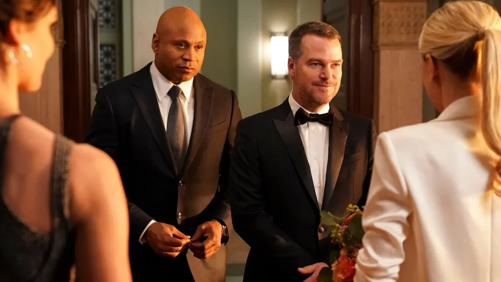 NCIS Character No One Remembers Is Played by Star Trek's Jonathan Frakes 4 LL Cool J and Chris O'Donnell at a party