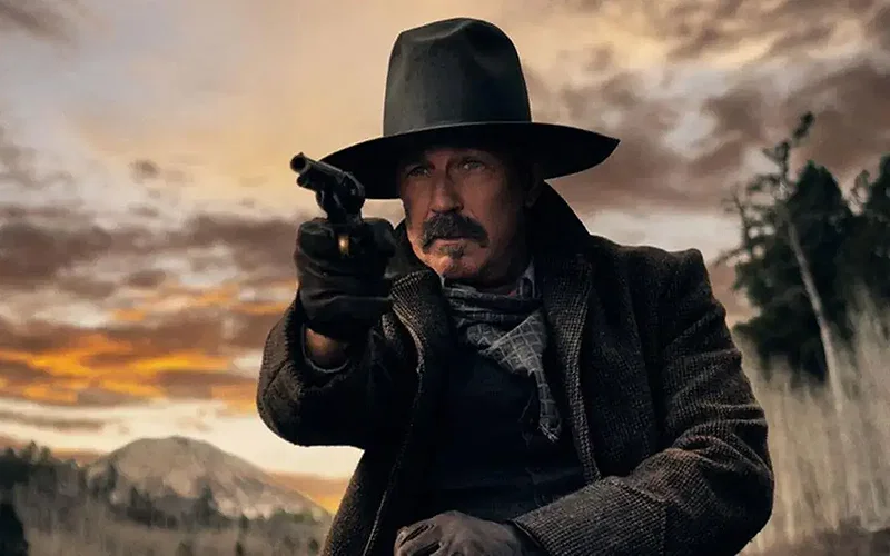 Hayes Ellison pointing a gun in Horion: An American Saga — Chapter 2