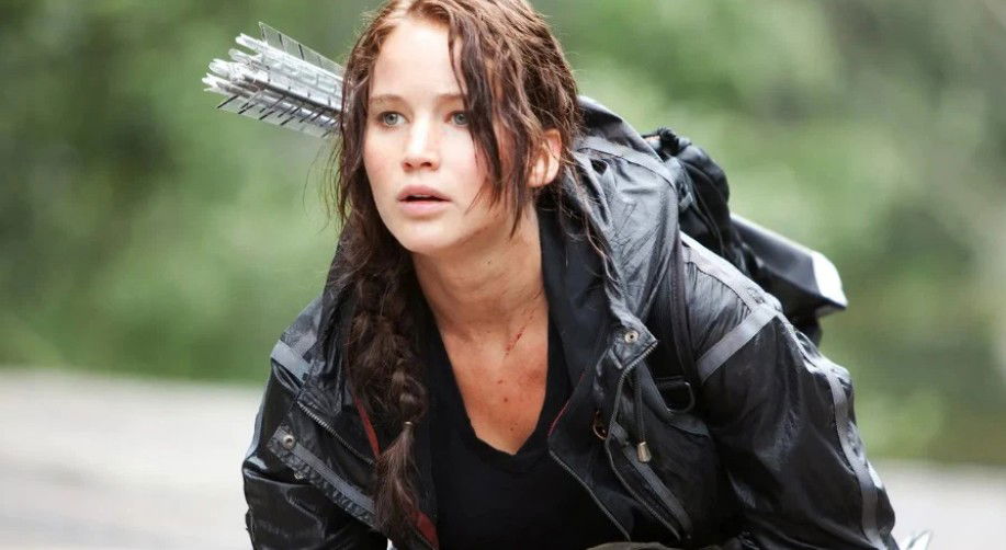 Why Did Taylor Sheridan Refuse to Coach Jennifer Lawrence and Return Her Money Even When He Was Struggling Financially?
