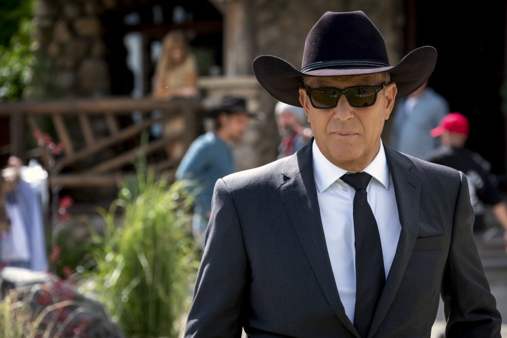 Kevin Costner as John Dutton dressed up in an all-black outfit in Yellowstone.