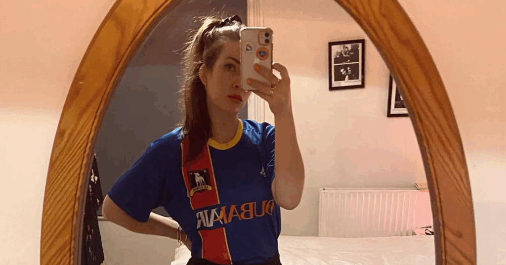 Brett Goldstein’s Wife and Family: All You Need to Know About ‘Ted Lasso’ Star 4 Beth Rylance wearing a FC Richmond Jersey.