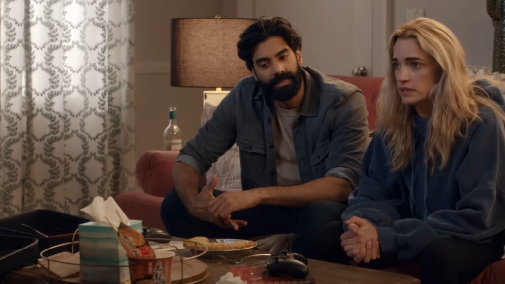 Is Georgia Pregnant in Ginny and Georgia Season 3? 1 Brianne Howey and Raymond Ablack as Georgia and Joe from 'Ginny and Georgia'.