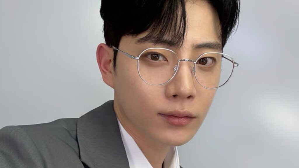 Kim Jong Suk's family gave a statement on the tragic incident. 