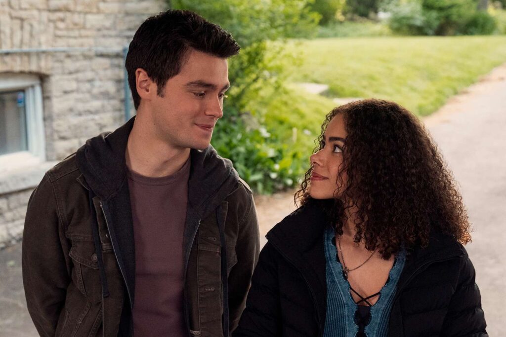 Ginny & Georgia Season 4 Might Just Be Marcus’ Breaking Point and We’re Worried 1 A still from Ginny & Georgia Season 3.