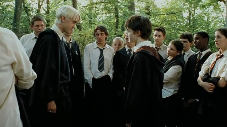 Draco Malfoy’s Incompetence Was His Redemption Arc and Harry Potter Basically Endorsed It 4 Draco and Harry standing face to face in Prisoner of Azkaban