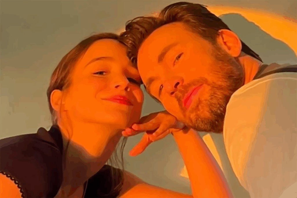 After Marrying Alba Baptista, Chris Evans Shares 3 Advise for a Happy Love Life 2 Chris Evans and his wife Alba Baptista