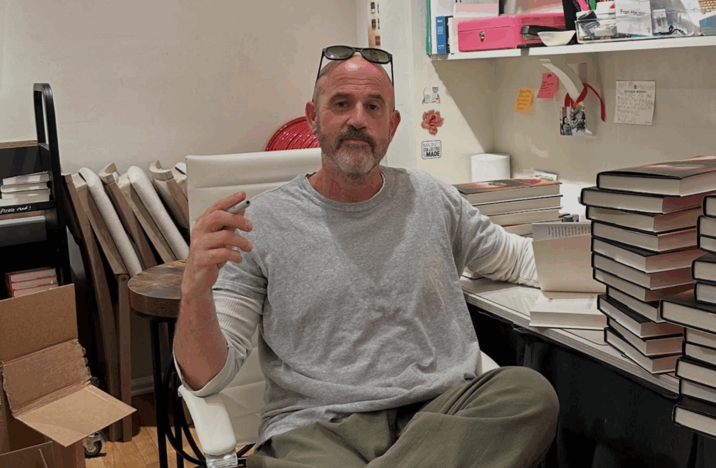 What Is ‘A Million Little Pieces’ Author James Frey Doing Now After Oprah Winfrey Shamed Him in Public? 2 James Frey, signing copies of his book.