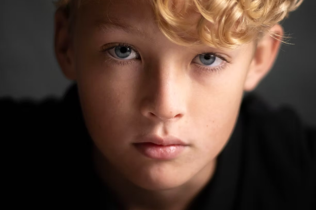 Who Is Lox Pratt: Harry Potter Reboot Casts New Draco Malfoy 9 Lox Pratt is the new Draco Malfoy for HBO's new Harry Potter TV series