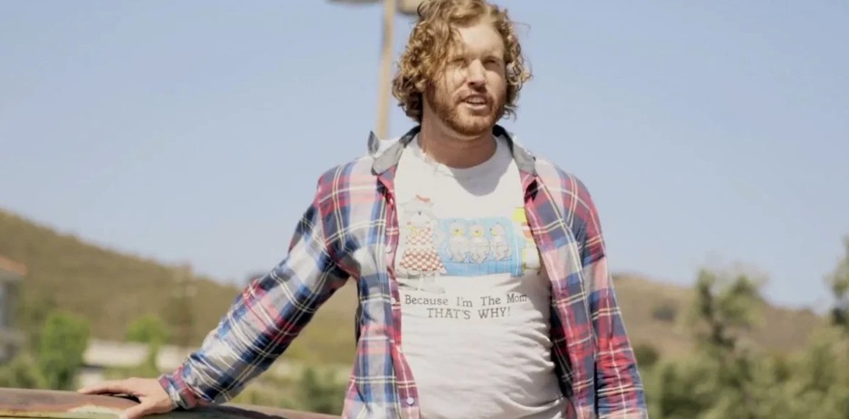 Disturbing True Reason Why T.J. Miller Was Replaced in ‘How to Train Your Dragon’ 7 T.J. Miller in a bright scene from Transformers: Age of Extinction