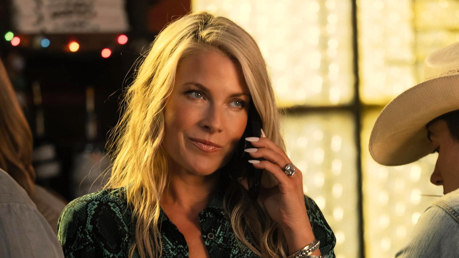 “She comes in and out”: Ali Larter Talks About Demi Moore’s Big Role in ‘Landman’ Season 2 7 ali larter landman