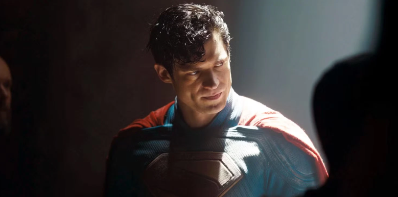 11 Things You Did Not Know About Superman’s Suit 10 Superman is looking to his right.