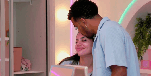 Love Island USA: Jeremiah Goes Cold for Huda and Hot for Olandria in 1