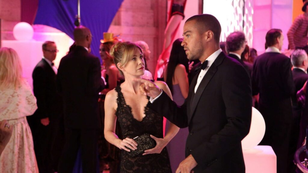 Why Jesse Williams Left 'Grey's Anatomy' After 12 Seasons 3 Ellen Pompeo's Meredith Grey and Jesse Williams' Jackson Avery at a party in Grey's Anatomy