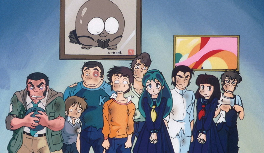 Is This Anime Really Better Than Studio Ghibli’s Best Movie Yet? 2 The characters of Urusei Yatsura 2: Beautiful Dreamer stand frozen.