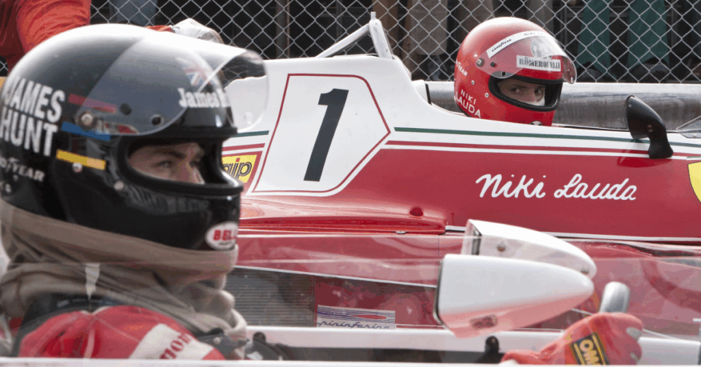 Niki Lauda and James Hunt at the starting grid.