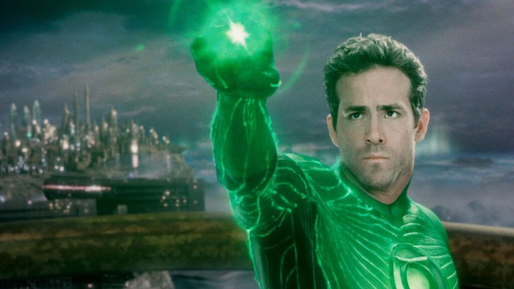 25 Interesting Movies with RT Score Below 50% 44 Hal Jordan aka Green Lantern using his powers