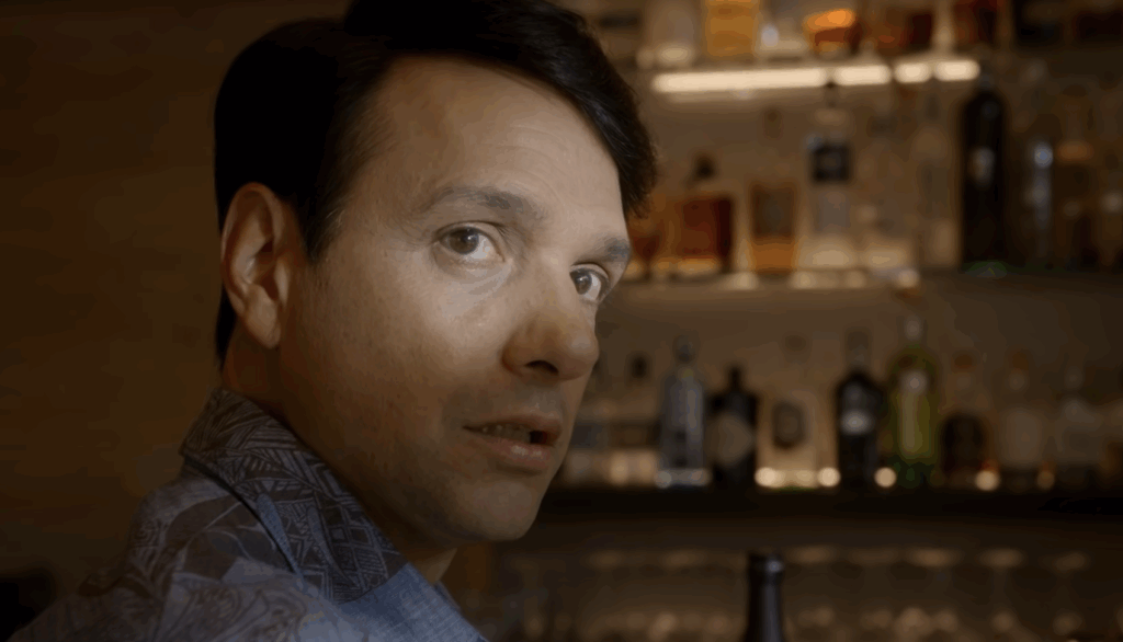 The real reason behind the screaming of Ralph McCio every day Daniel La Roso, in a pub.