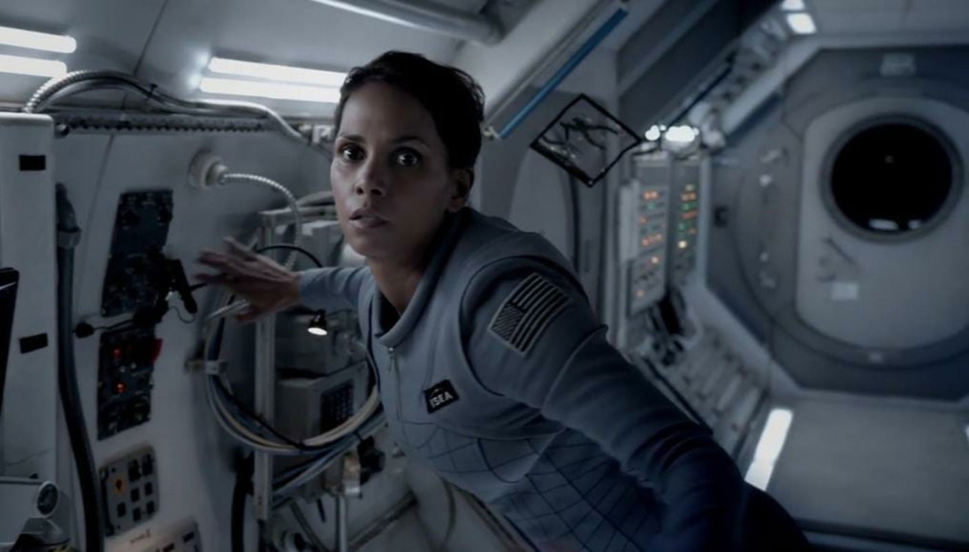 Halle Berry’s 2-Season, 81% RT Sci-Fi Hits Netflix This Monday: 5 ...
