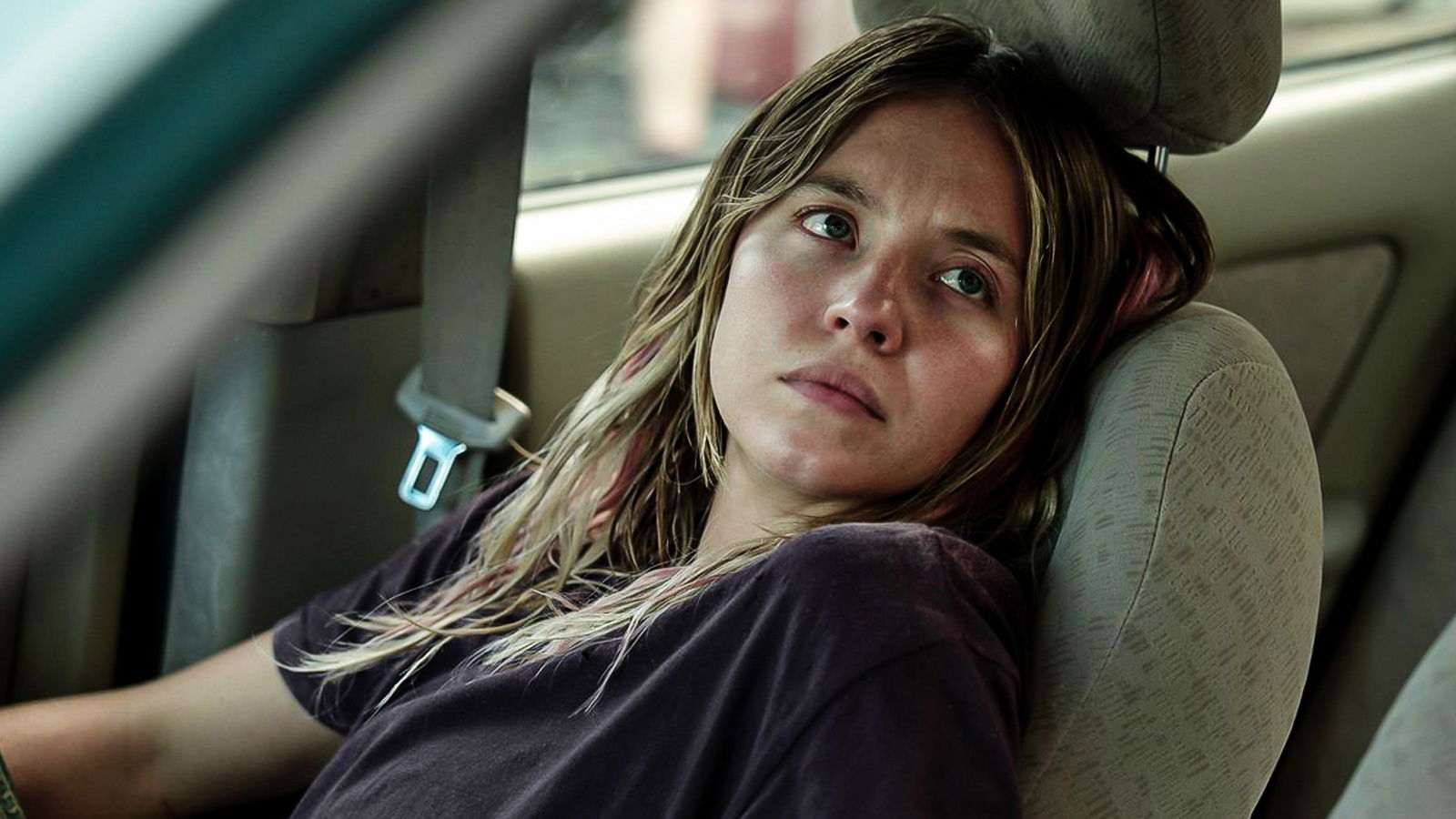 sydney sweeney in echo valley