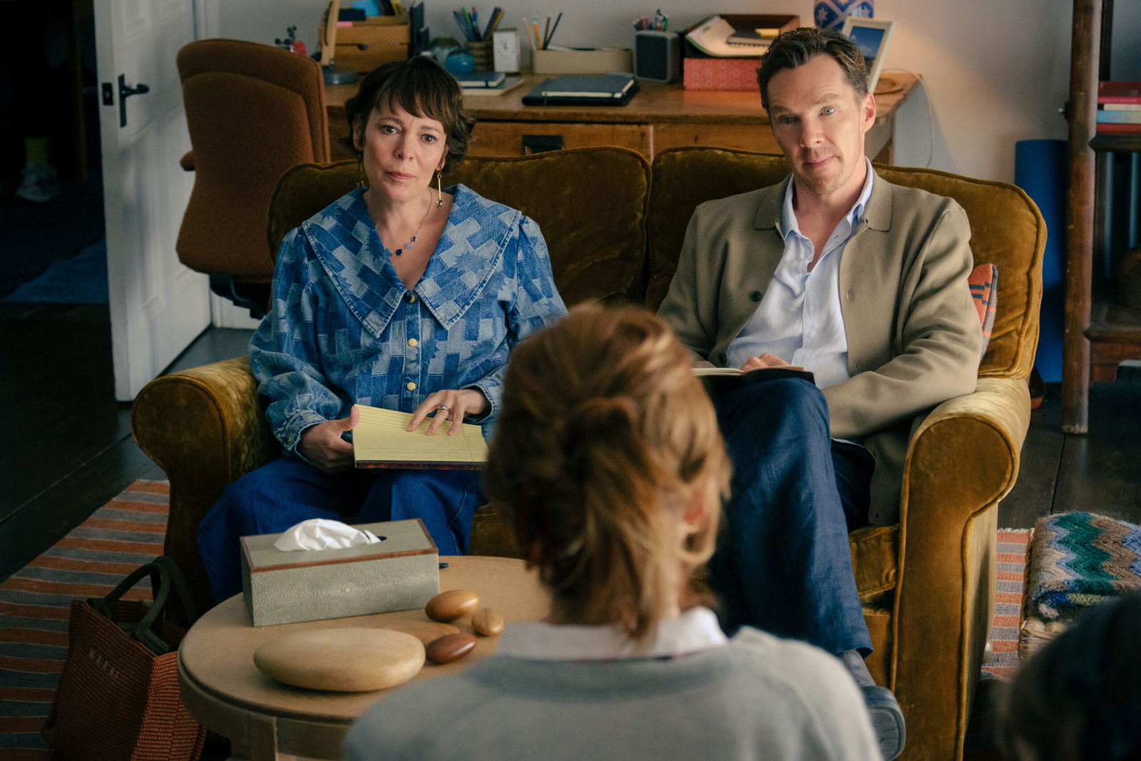 The Roses Review — Olivia Colman and Benedict Cumberbatch Thoughtfully ...