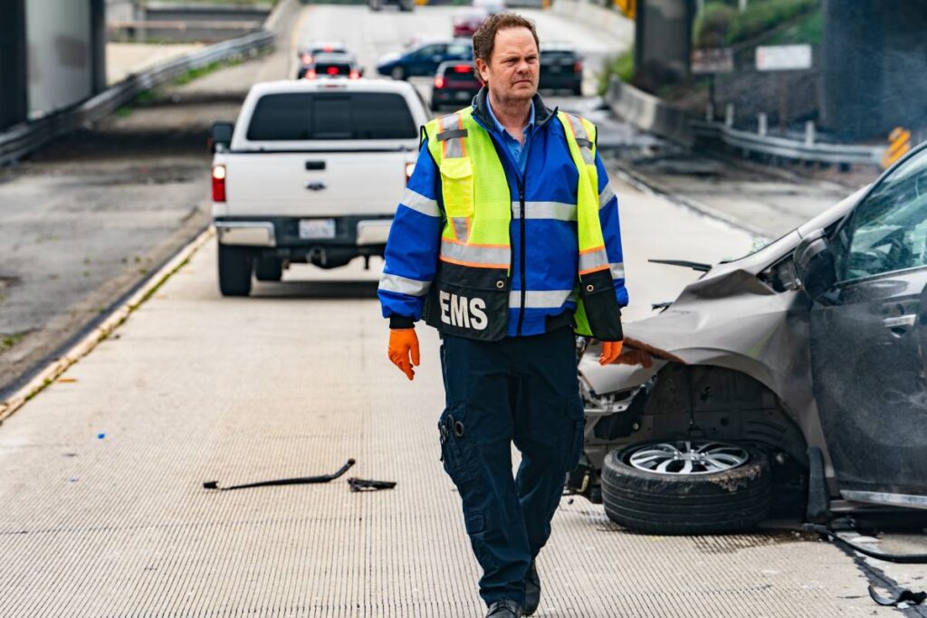 Rainn Wilson working an accident scene in Code 3
