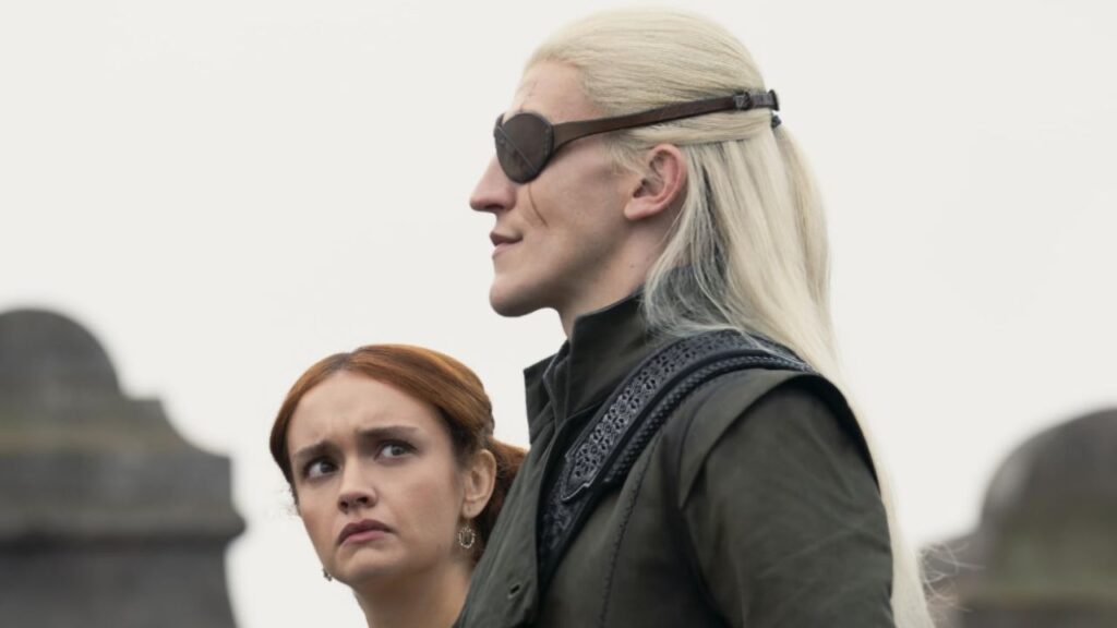 Alicent Hightower and Aemond standing on the top of the palace