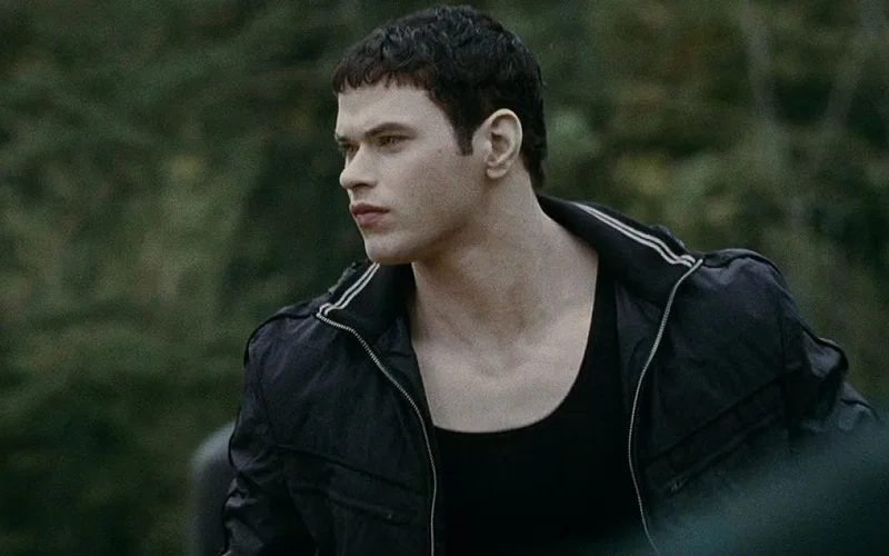kellan-lutz-0