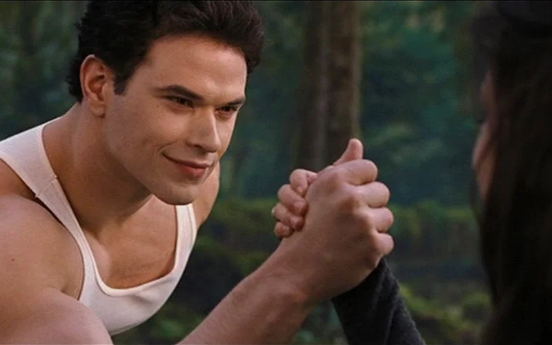 kellan-lutz-1