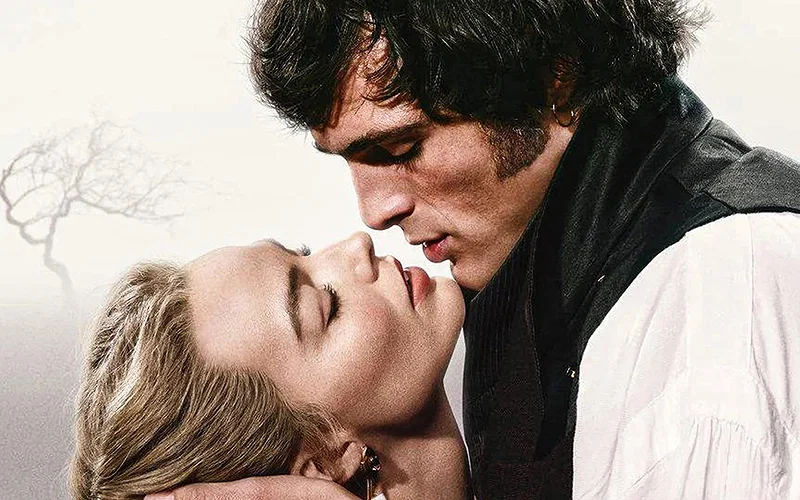 Wuthering Heights Explained: What Happens at The End of The Original Story? 2 Wuthering Heights, jacob Elordi and Margot Robbie