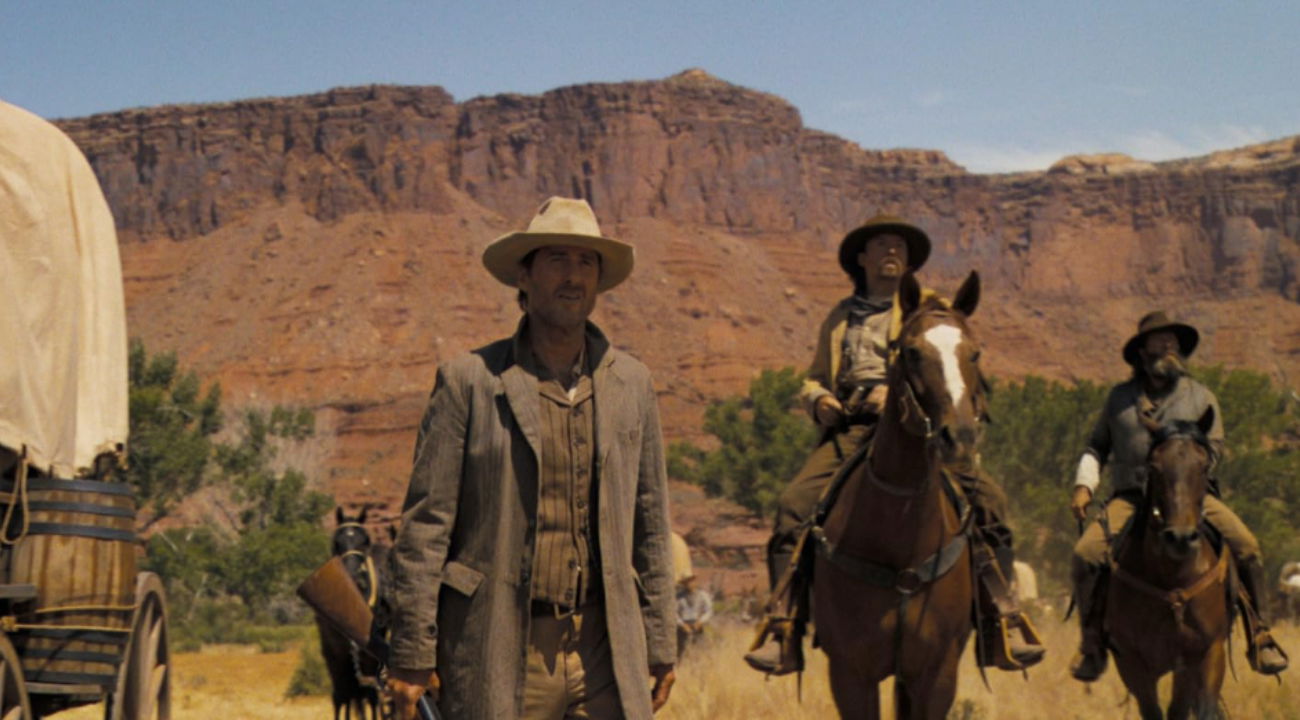 Kevin Costner and Luke Wilson in Horizon: An American Saga - Chapter 1 