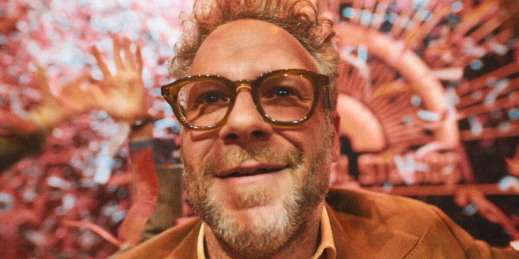 Close up of Seth Rogen's smiling face in The Studio