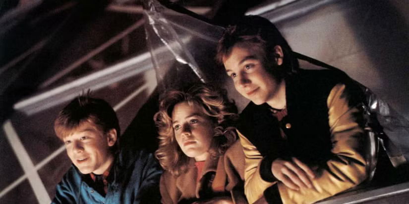 A still from Chris Columbus's Adventures in Babysitting (1987).
