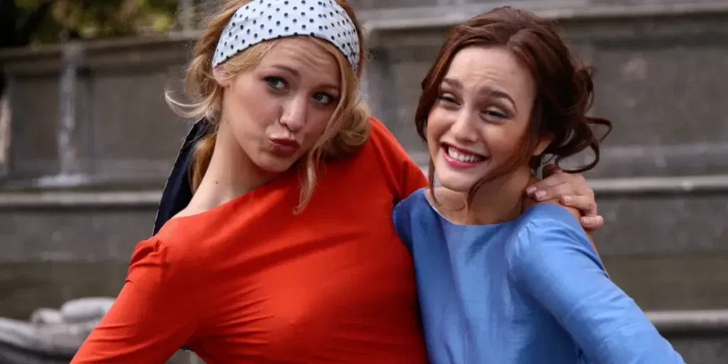 Blake Lively and Leighton Meester in Gossip Girl