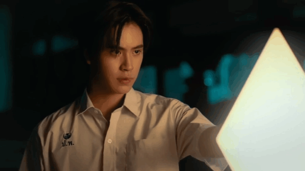 Gemini-Norawit Titicharoenrak in The Dark Dice
