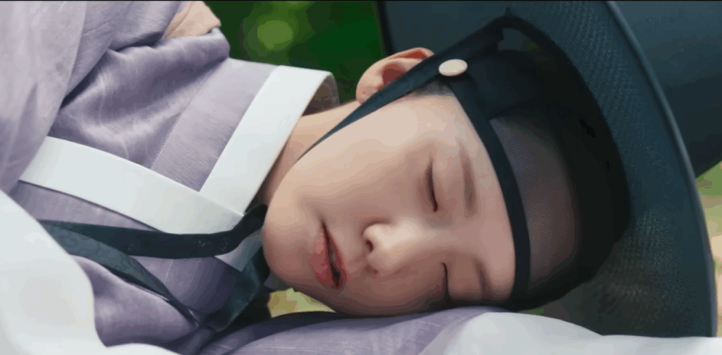 Ji-young collapsed  Bon Appetit Your Majesty episode 7 preview