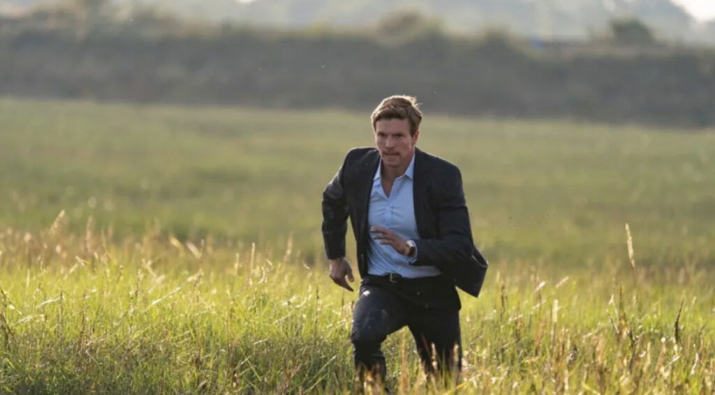 Leo Suter in 'Lynley'