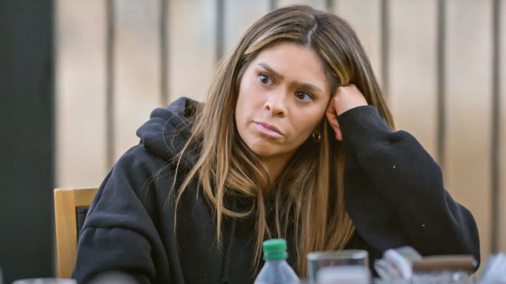 The Secret Lives of Mormon Wives Season 4: Who Is the Richest Among the Cast? Net Worth Breakdown 3 taylor frankie paul in black hoodie in The Secret Lives of Mormon Wives