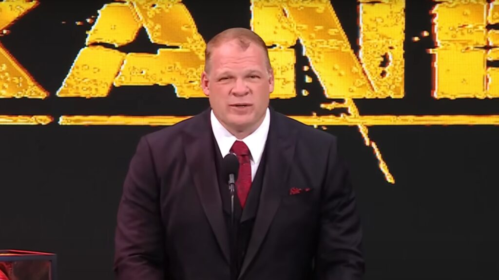 Kane speaking at the 2021 Hall of Fame ceremony