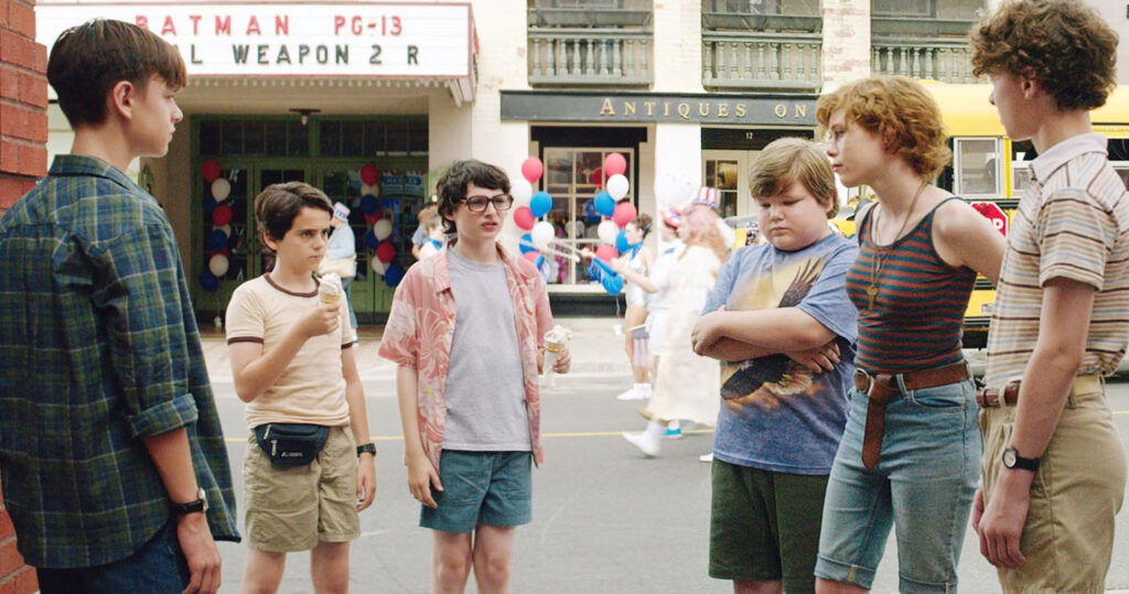 A still of the Losers Club in It: Chapter One (2017).